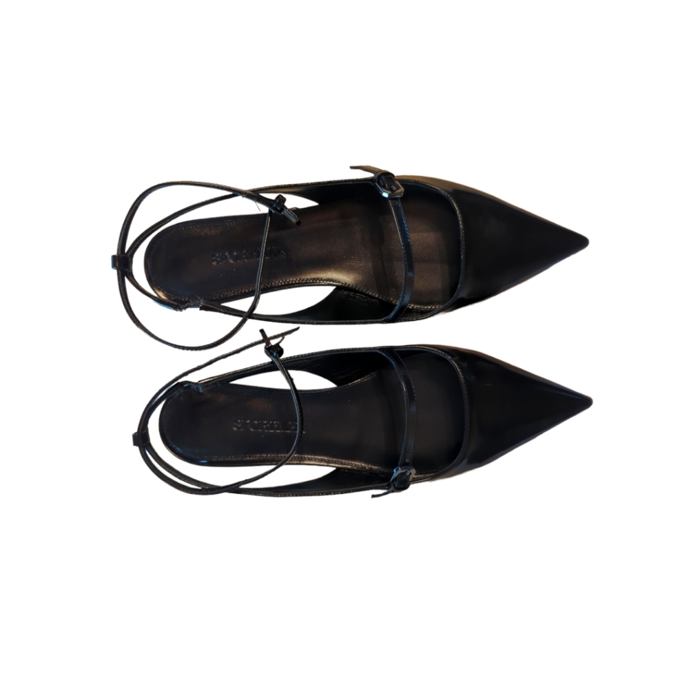 Max Mara Sportmax black leather flats Mary Jane slingback shoes. Made in Italy